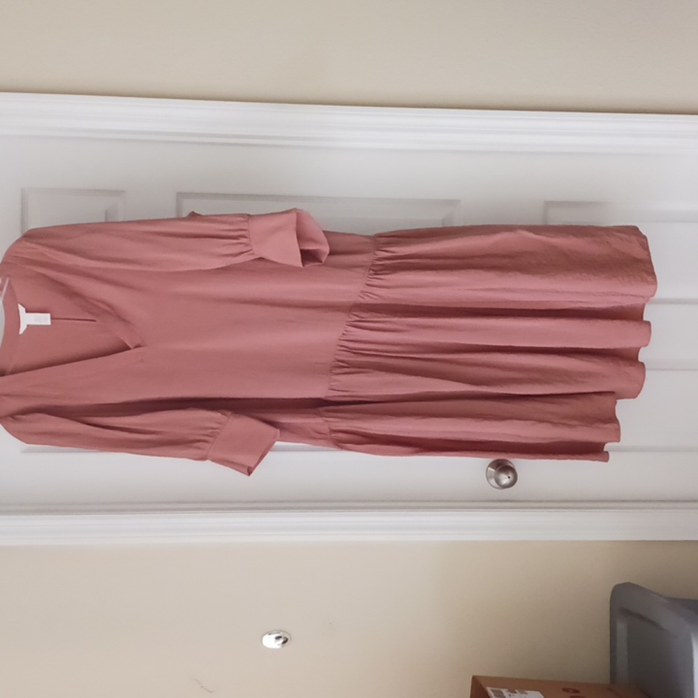 Pale pink dress| H&M| Size: XL